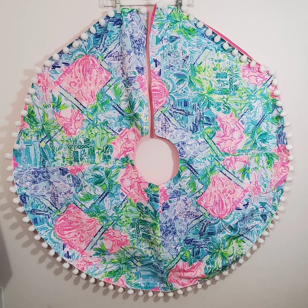 Lilly Pulitzer Christmas Tree Skirt Home Decor Bohemian Queen Pom Pom Pink Blue - Picture 2 of 10